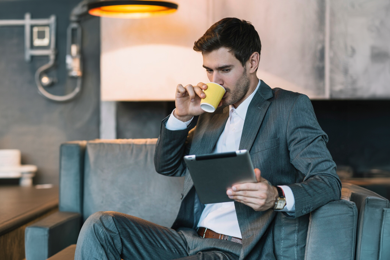 Jak pracují úspěšní manazeri s AI v roce